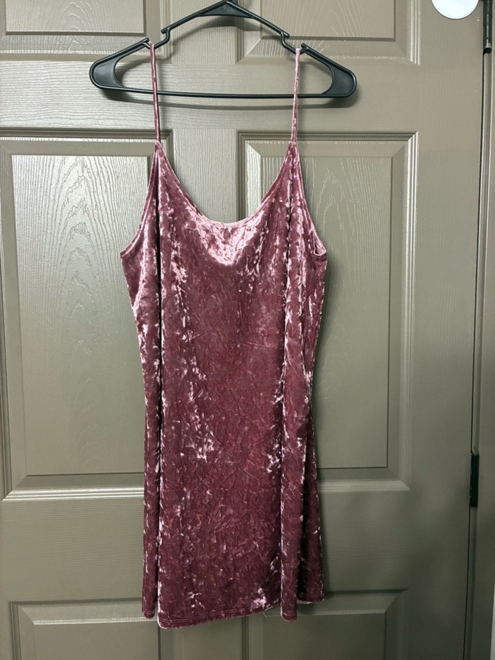 FOREVER 21 Velvet Slip Dress in Dusty Rose - Women's Dress